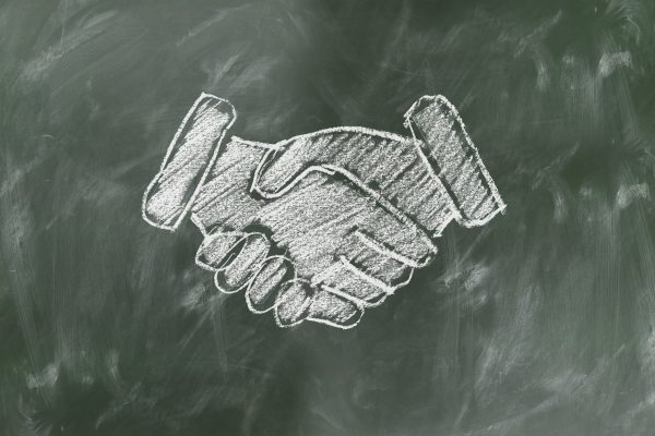 shaking-hands-2499612_1920 shaking-hands-2499612_1920